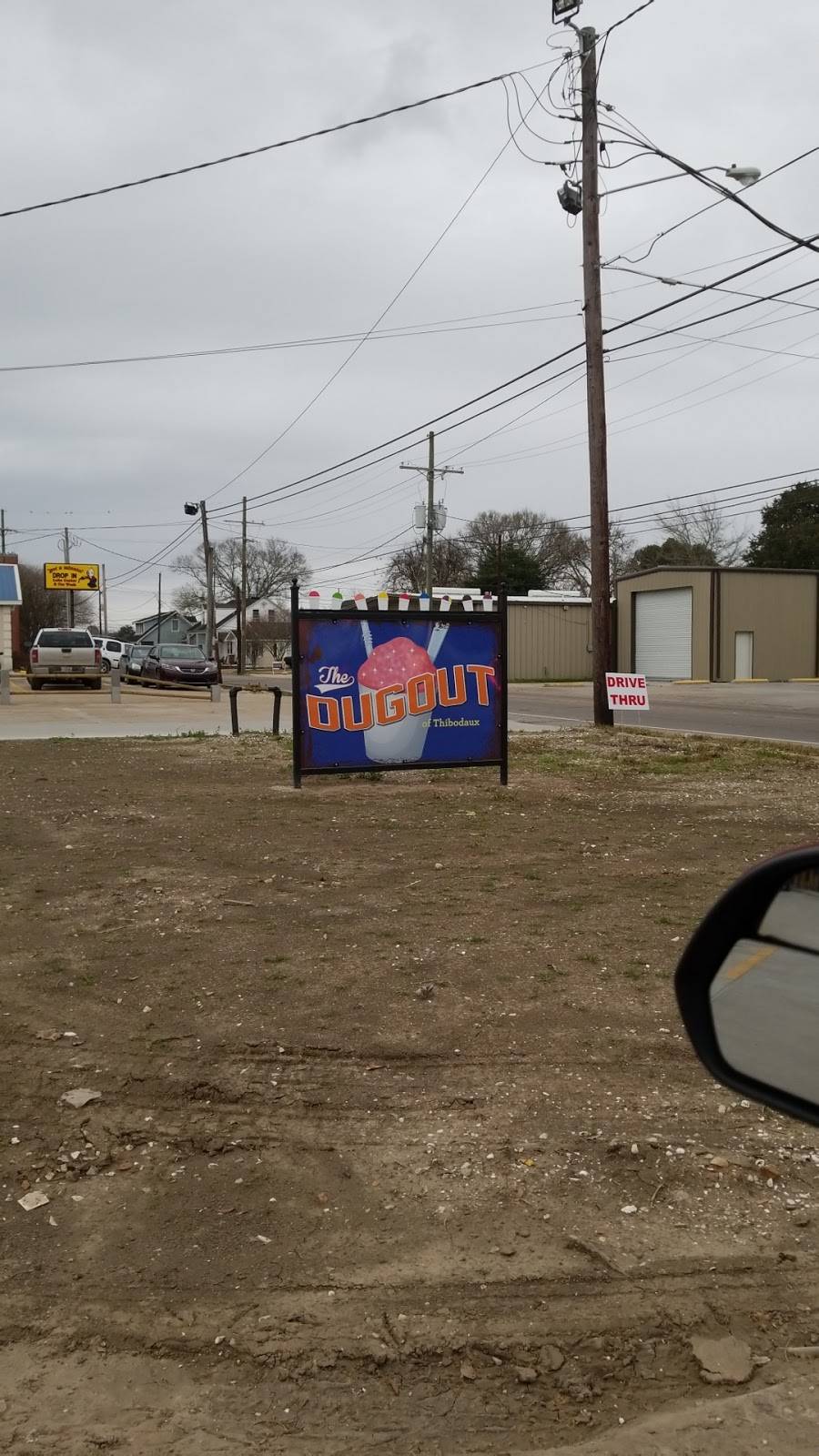 The Dugout | restaurant | 444 St Mary St, Thibodaux, LA 70301, USA | 9854922620 OR +1 985-492-2620