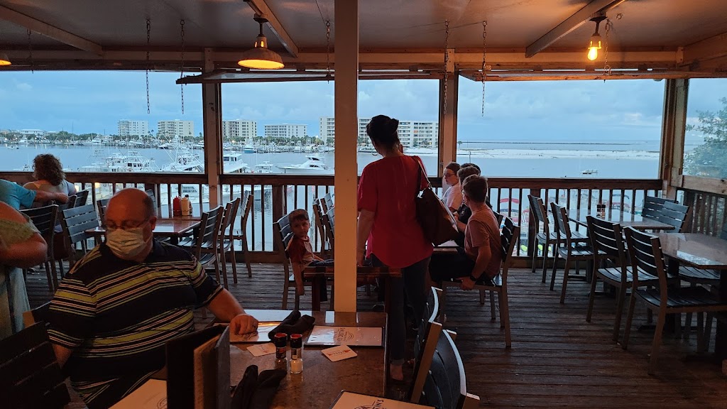 Dewey Destins Harborside | restaurant | 202 Harbor Blvd, Destin, FL 32541, USA | 8508377525 OR +1 850-837-7525