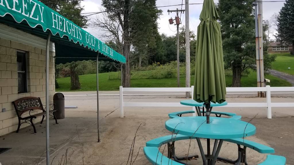 Breezy Heights Tavern | restaurant | 714 Washington Pike, Avella, PA 15312, USA | 7245873461 OR +1 724-587-3461