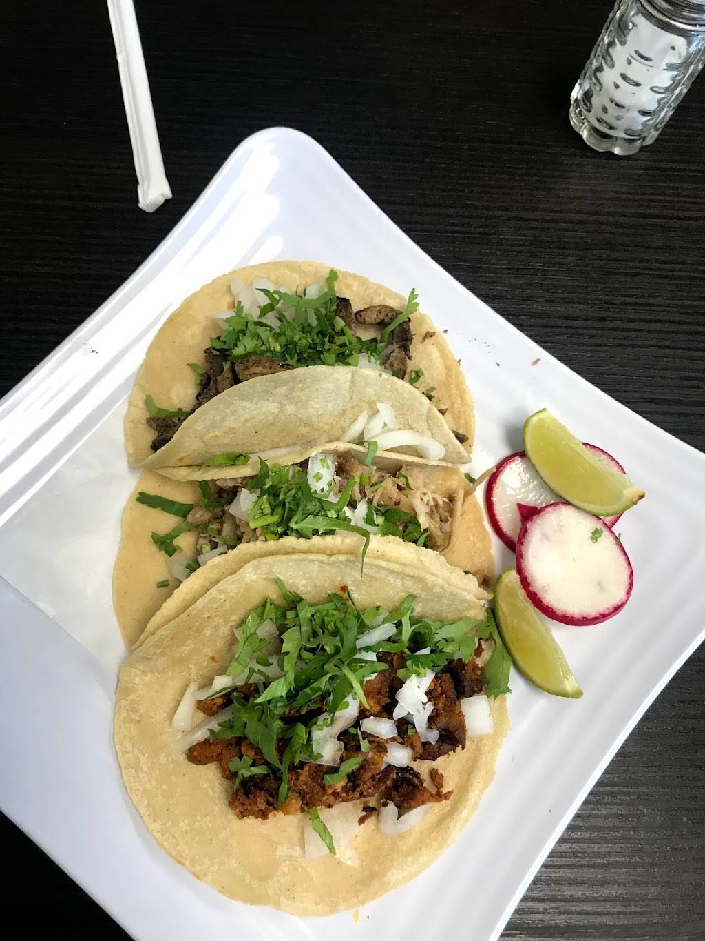Taqueria La Grande (West Hartford) | restaurant | 169 Park Rd, West Hartford, CT 06119, USA | 8602311431 OR +1 860-231-1431