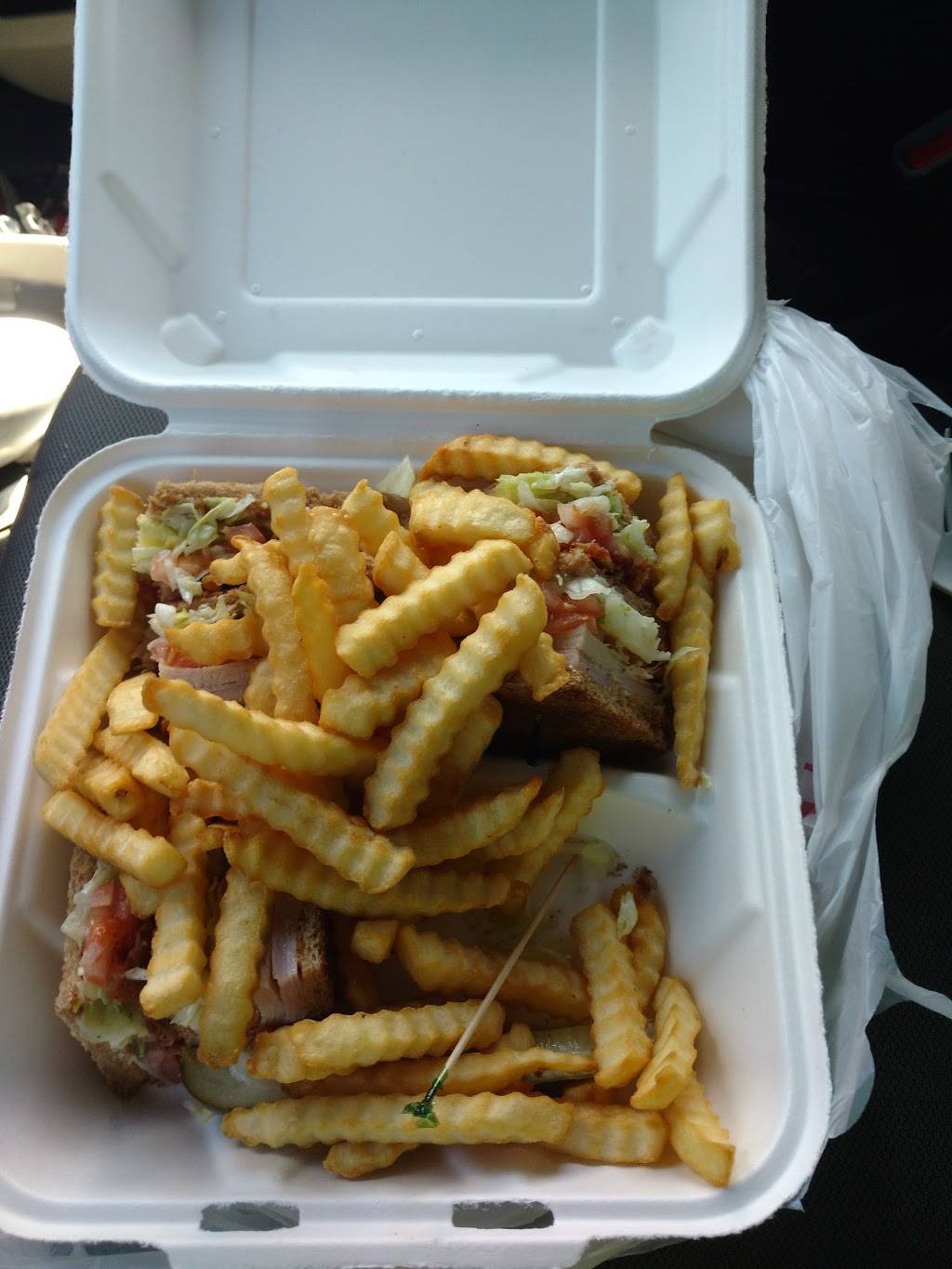 Dumms Pizza & Subs | restaurant | 4704 Riverdale Rd, Riverdale Park, MD 20737, USA | 3012772208 OR +1 301-277-2208