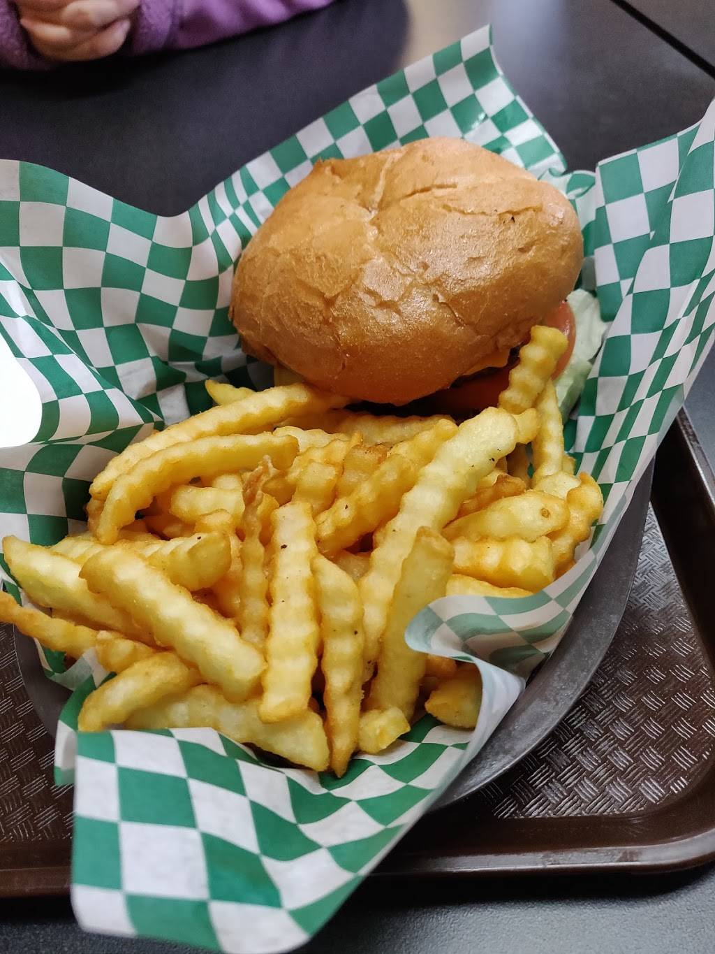 Bobs Burgers and teriyakis | restaurant | 20054 International Blvd, SeaTac, WA 98198, USA | 2068243234 OR +1 206-824-3234