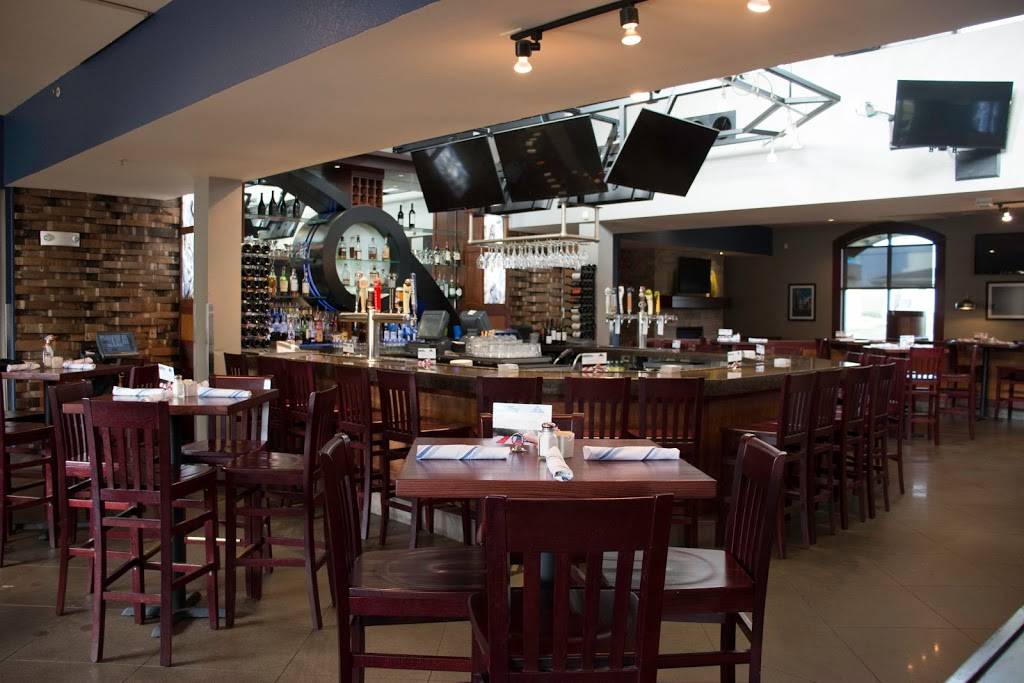 Blue Moose | restaurant | 3030 SW Wanamaker Dr, Topeka, KS 66614, USA | 7852726800 OR +1 785-272-6800