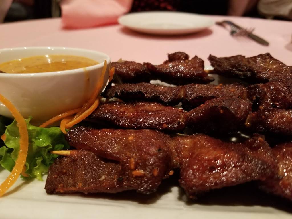 Lemon Leaf | restaurant | 197 Mineola Blvd, Mineola, NY 11501, USA | 5168771899 OR +1 516-877-1899