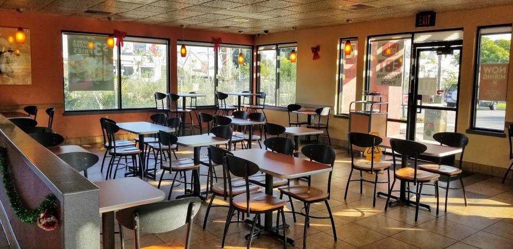 Jack in the Box | restaurant | 939 E Carson St, Carson, CA 90745, USA | 3105225696 OR +1 310-522-5696