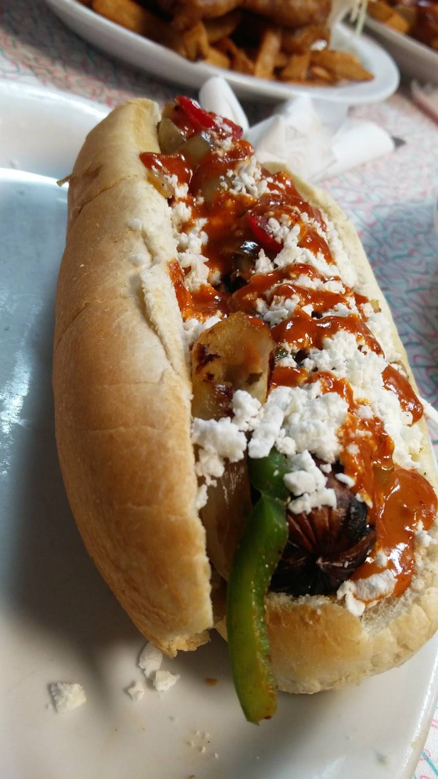 Wimpys Diner | restaurant | 405 Main St W, Hamilton, ON L8P 1K5, Canada | 9055275151 OR +1 905-527-5151