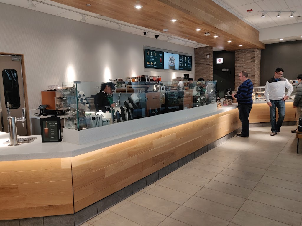 Starbucks | cafe | 200 West Madison, Chicago, IL 60606, USA | 3127266620 OR +1 312-726-6620