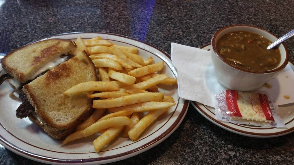 Livonia breakfast club | restaurant | 17162 Farmington Rd, Livonia, MI 48152, USA | 7344694103 OR +1 734-469-4103