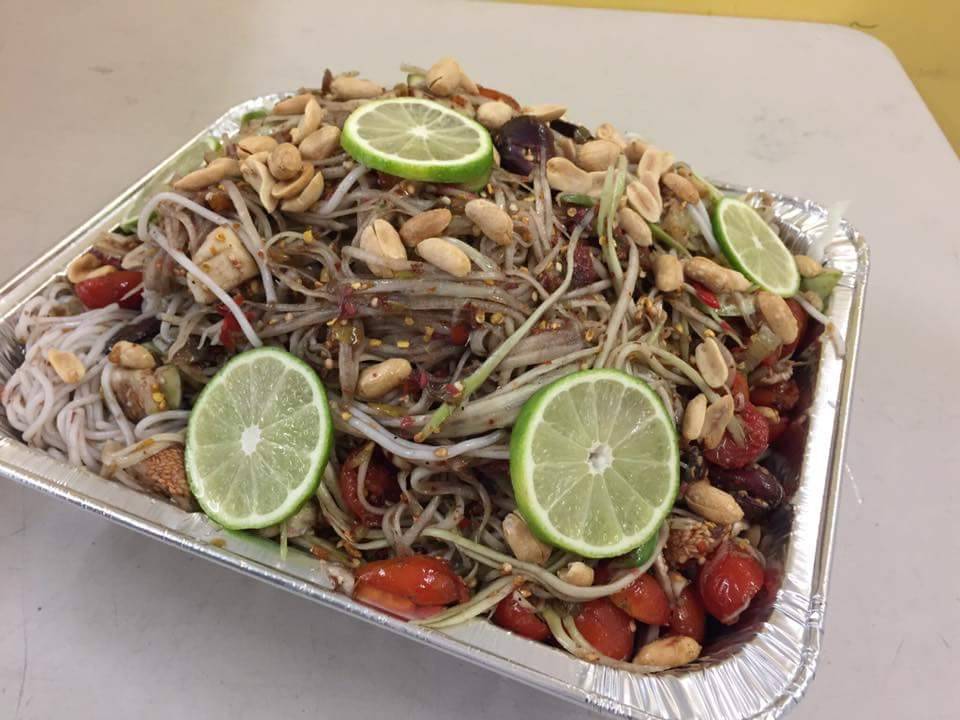 The Papaya Lady | meal takeaway | 235-A W Main St, Merced, CA 95340, USA | 2097568131 OR +1 209-756-8131