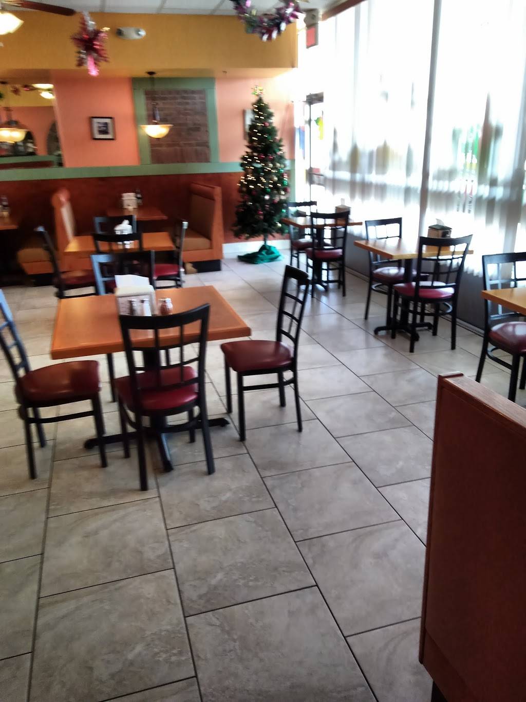 Delizia Pizza Kitchen | restaurant | 308 Wootton St, Boonton, NJ 07005, USA | 9733343511 OR +1 973-334-3511