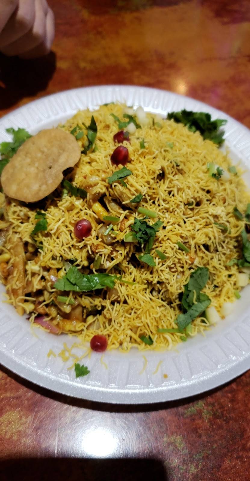 Dimples Khasiyat Restaurant | restaurant | 77 Middlesex Ave, Iselin, NJ 08830, USA | 7324040331 OR +1 732-404-0331