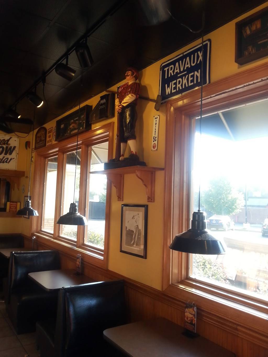 Zaxbys Chicken Fingers & Buffalo Wings | restaurant | 403 W Butler Rd, Mauldin, SC 29662, USA | 8642819050 OR +1 864-281-9050