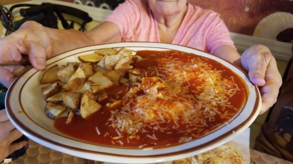 La Familiar New Mexican Food Restaurant | restaurant | 1611 4th St NW, Albuquerque, NM 87102, USA | 5052429661 OR +1 505-242-9661