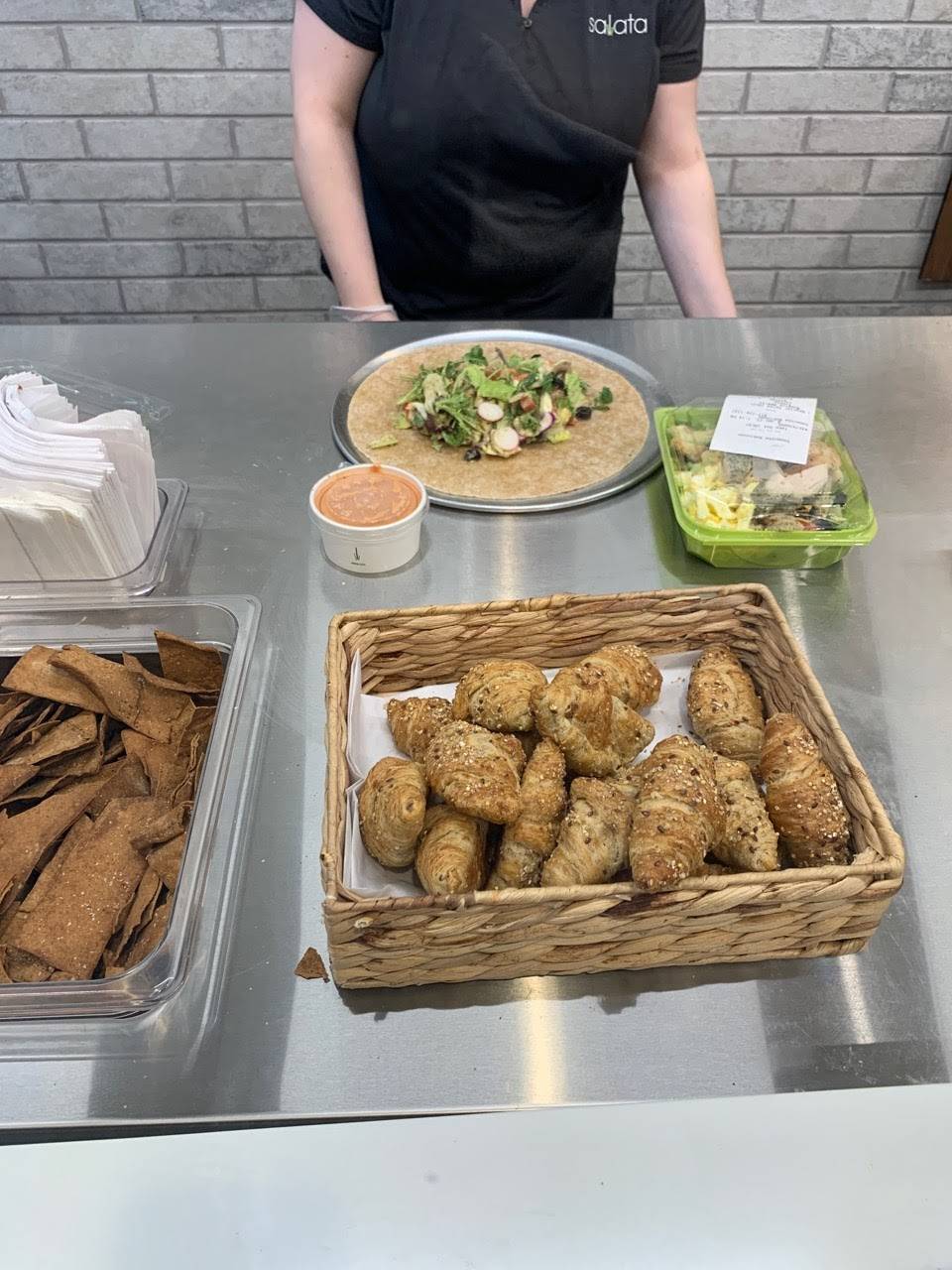 Salata | restaurant | 3150 State Hwy 161, Grand Prairie, TX 75052, USA | 9726393515 OR +1 972-639-3515
