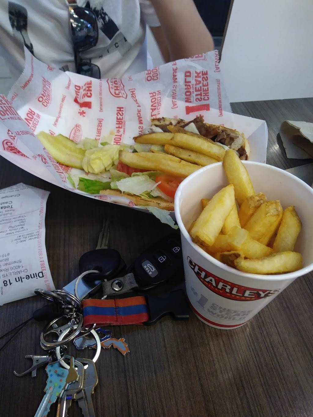 Charleys Philly Steaks | restaurant | 14006 Riverside Dr # FC8, Sherman Oaks, CA 91423, USA | 8188170667 OR +1 818-817-0667