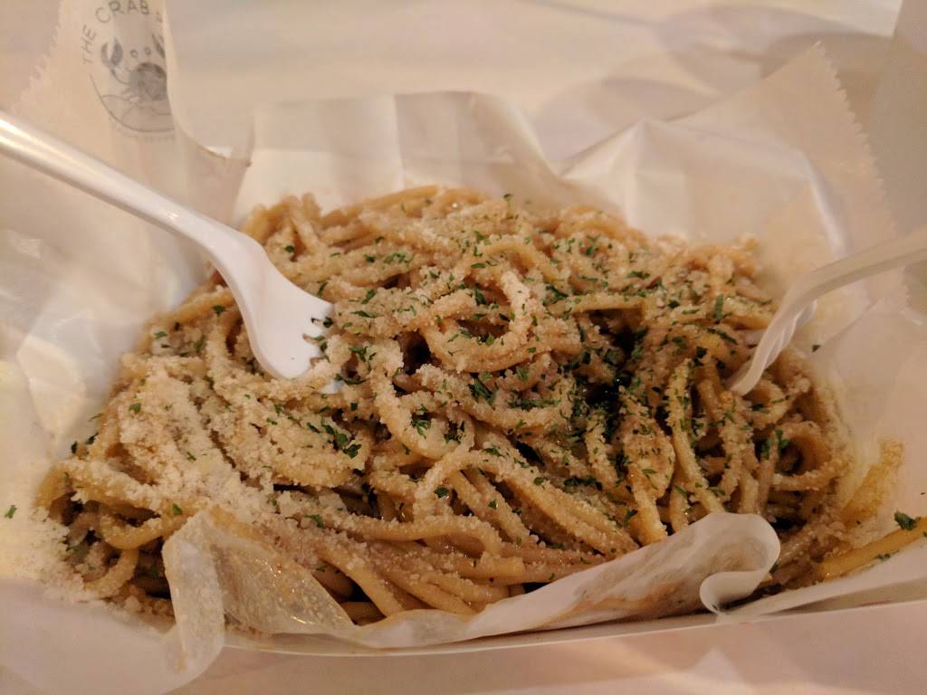 The Crab Pad | restaurant | 1, 2529 N Milwaukee Ave, Chicago, IL 60647, USA | 7733608332 OR +1 773-360-8332