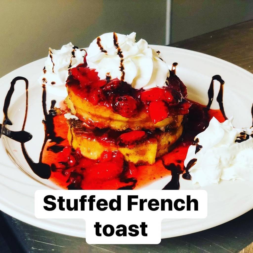 Mateos Restaurant | restaurant | 215 W Wisconsin Ave, Kaukauna, WI 54130, USA | 9204624522 OR +1 920-462-4522