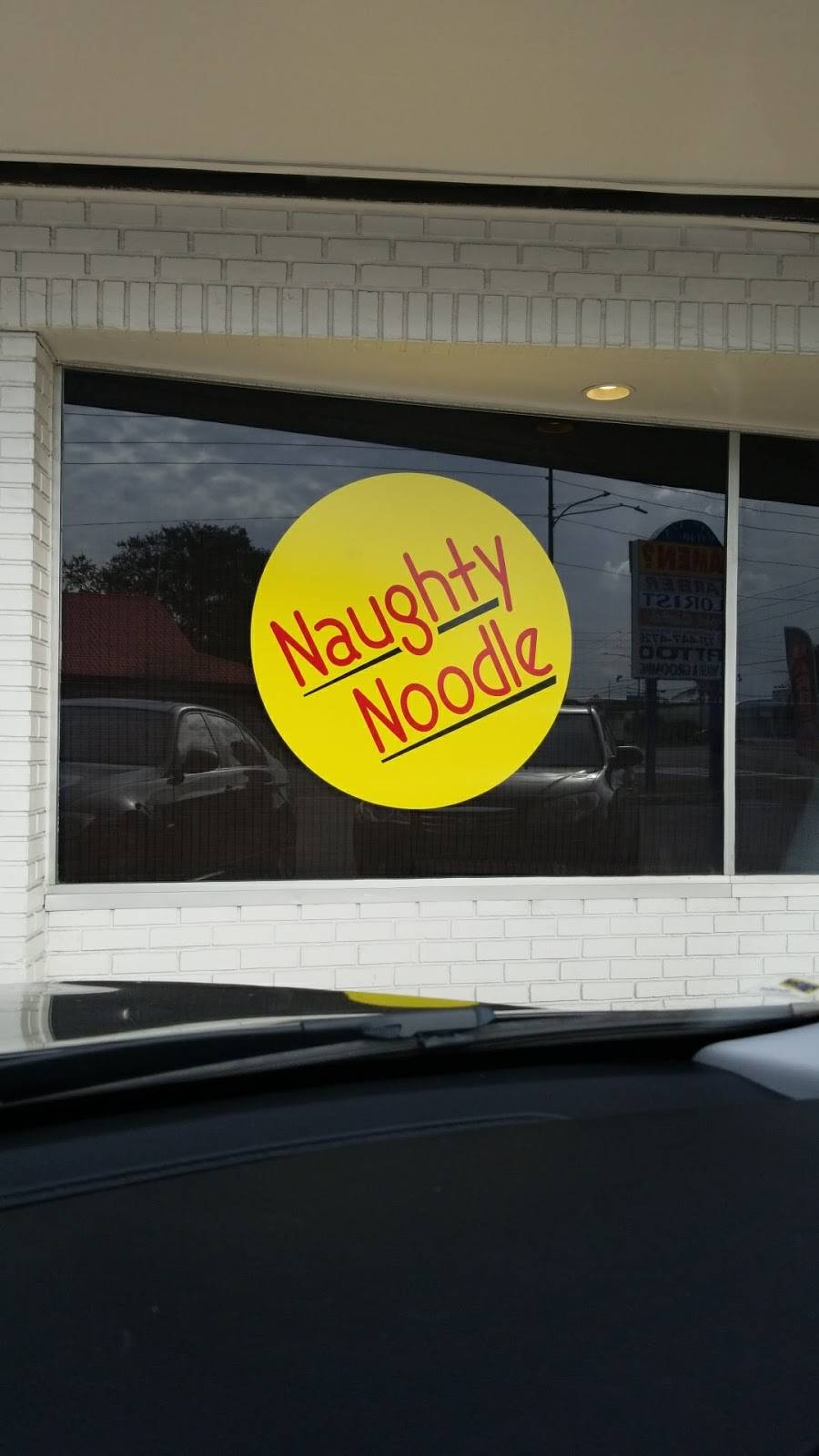 Naughty Noodle | restaurant | #2, 1140, Main St, Dunedin, FL 34698, USA | 7278716663 OR +1 727-871-6663