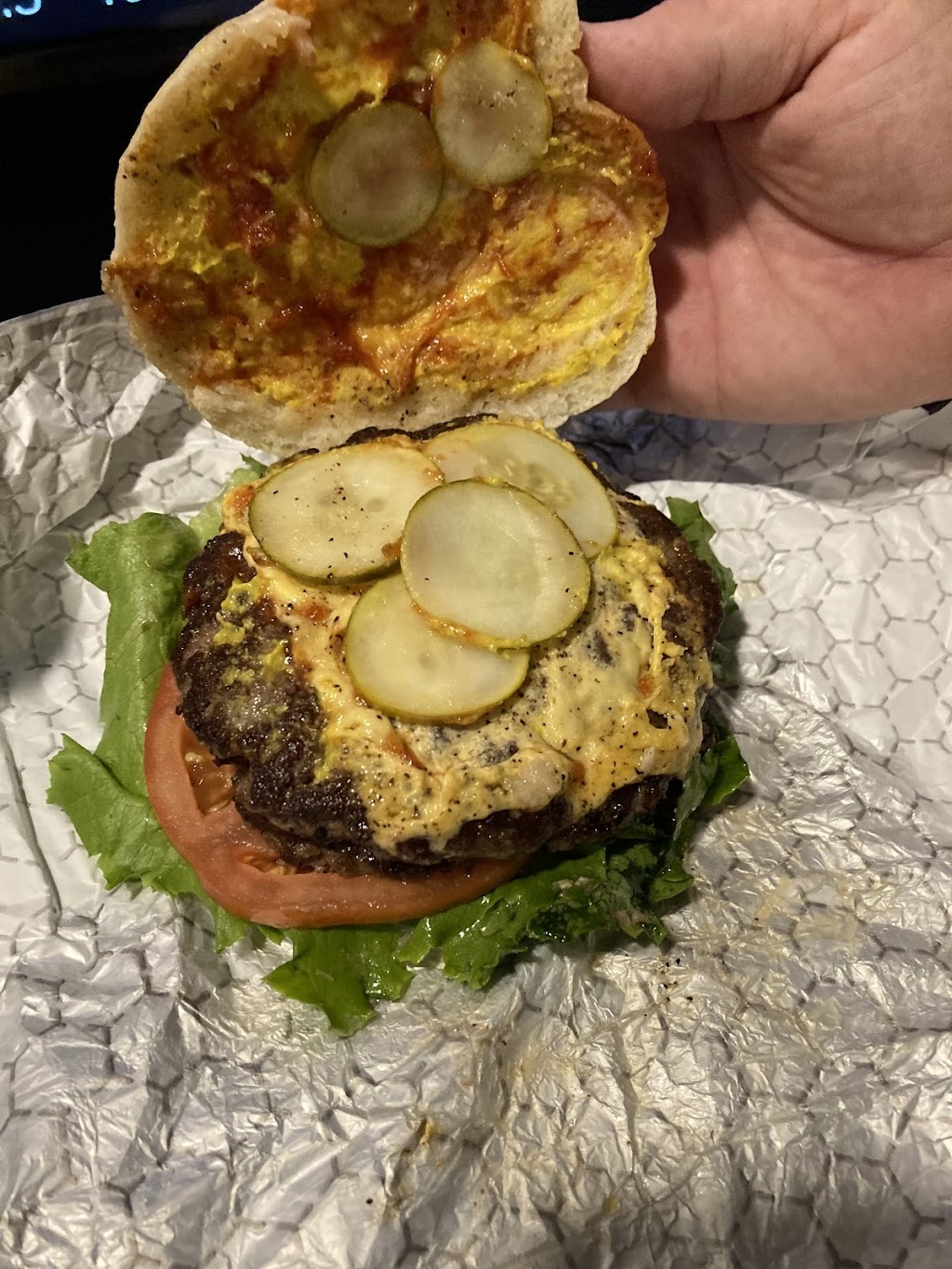 11/11 Burgers & Fries Novi | restaurant | 39601 Grand River Ave, Novi, MI 48375, USA | 2488121111 OR +1 248-812-1111