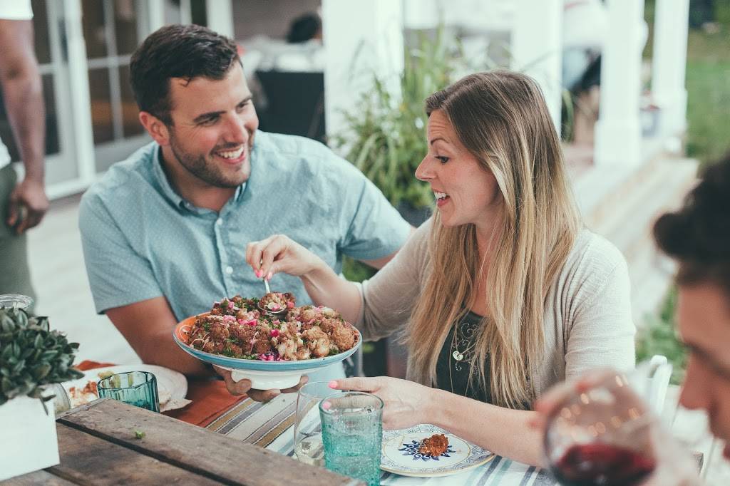 Maros | restaurant | 135 Kerr St, Oakville, ON L6K 3A6, Canada | 2898372389 OR +1 289-837-2389