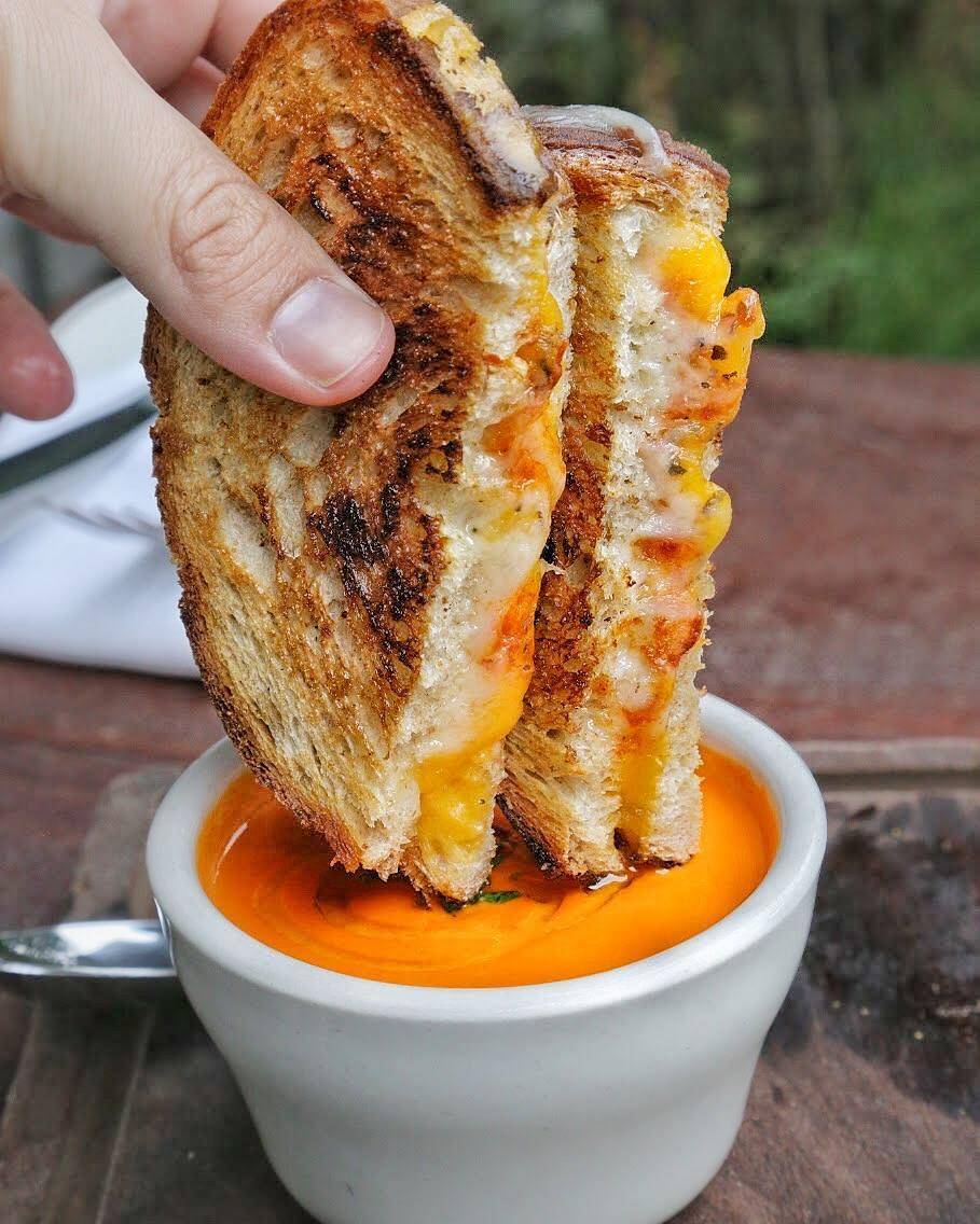 The Bedford | night club | 110 Bedford Ave, Brooklyn, NY 11249, USA | 7183021002 OR +1 718-302-1002