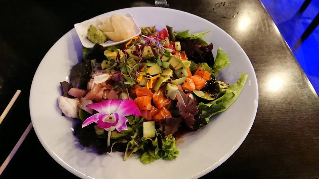 Here Asian Sushi & Bar Roanoke | restaurant | 860 E TX-114 #600, Roanoke, TX 76262, USA | 8177675209 OR +1 817-767-5209