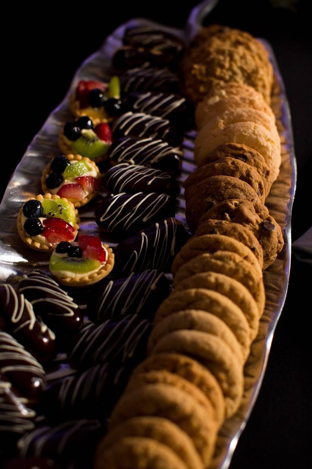 Chocollage | cafe | 200 College Pl, Norfolk, VA 23510, USA | 7575335335 OR +1 757-533-5335