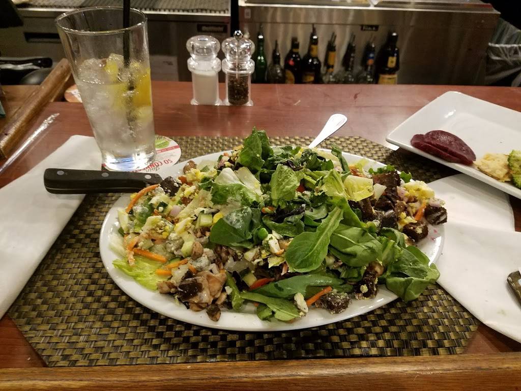 Ruby Tuesday | restaurant | 315 Rivers Edge Dr, Milford, OH 45150, USA | 5138314100 OR +1 513-831-4100