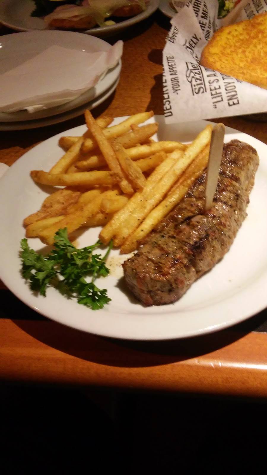 Sizzler | restaurant | 2421 W Pacific Coast Highway, Lomita, CA 90717, USA | 3102576826 OR +1 310-257-6826