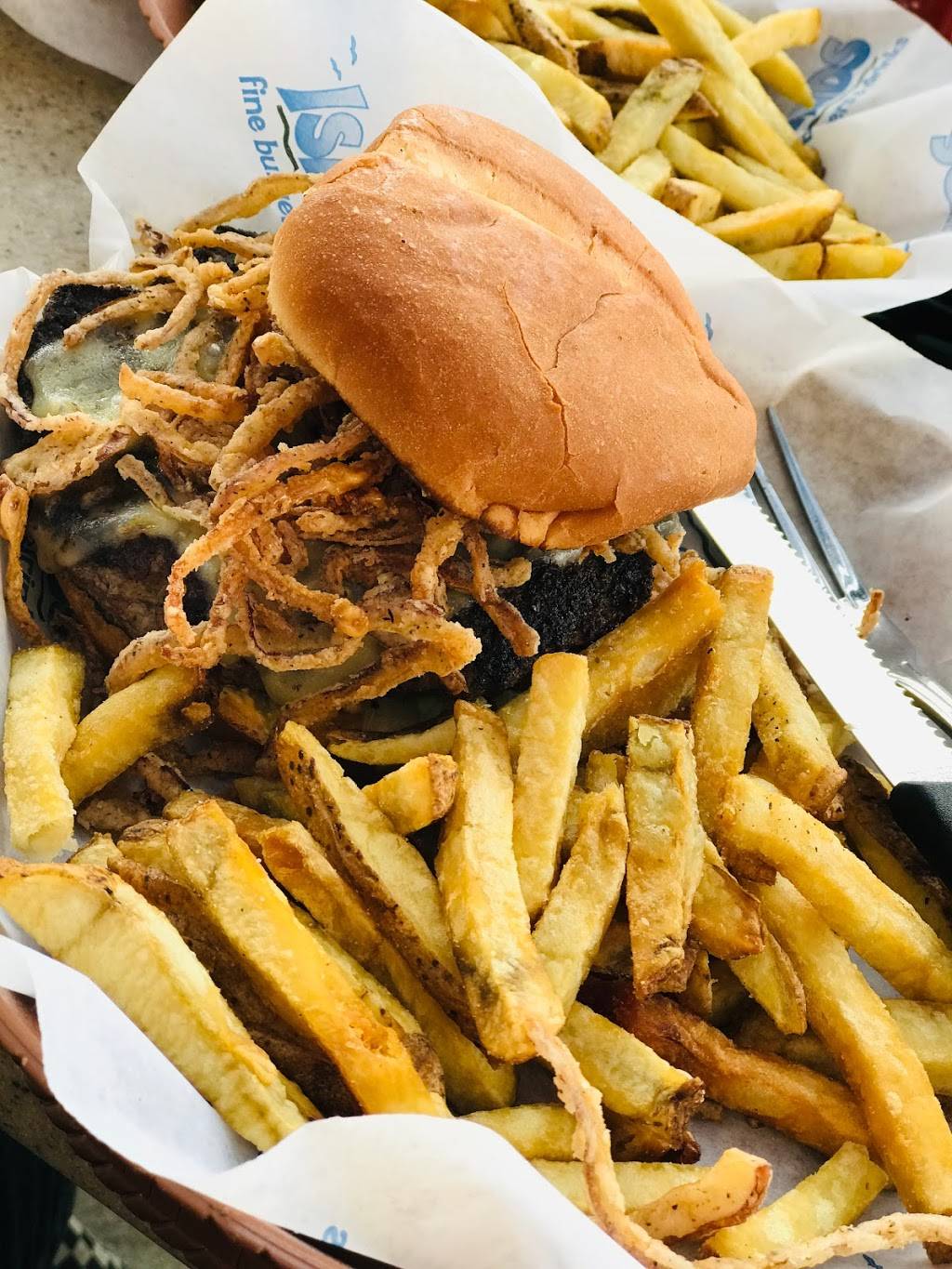 Islands Restaurant Folsom | restaurant | 2455 Iron Point Rd, Folsom, CA 95630, USA | 9169834092 OR +1 916-983-4092