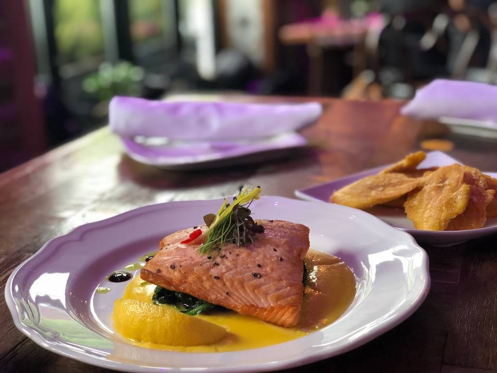 Brasier Restaurant & lounge | restaurant | 3775 10th Ave, New York, NY 10034, USA | 2125671601 OR +1 212-567-1601