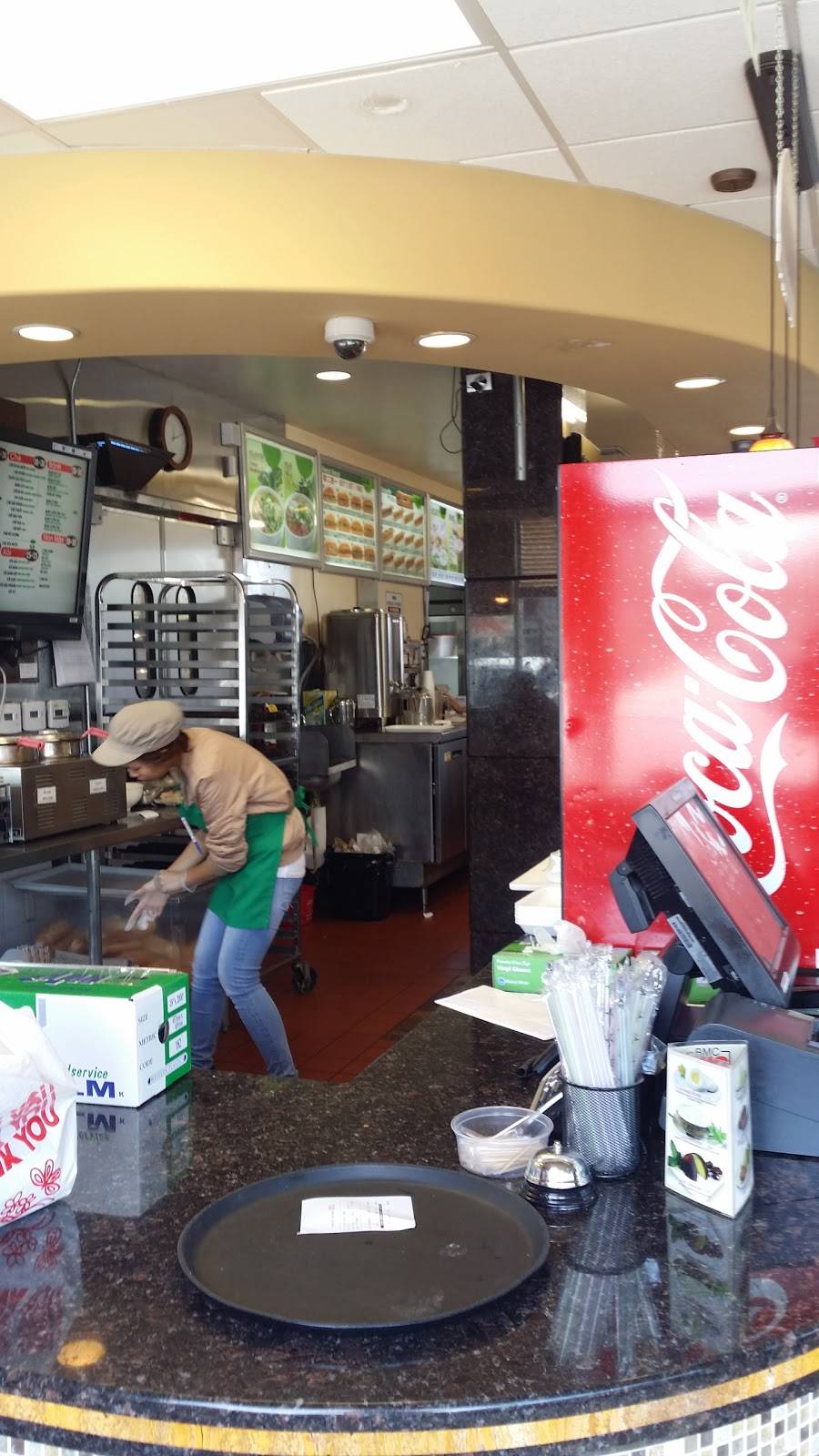 Banh Mi Che Cali BMC Pho | restaurant | 745 E Garvey Ave, Monterey Park, CA 91755, USA | 6262805528 OR +1 626-280-5528