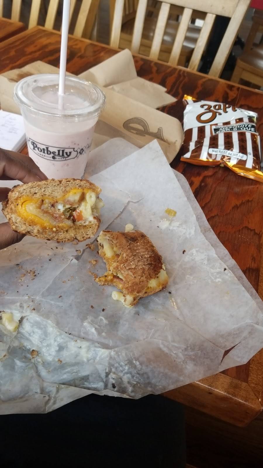 Potbelly Sandwich Shop | restaurant | 6243 E State St, Rockford, IL 61108, USA | 8152294902 OR +1 815-229-4902