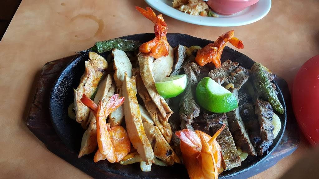 El Jardin Restaurant | restaurant | 7849 Harrisburg Blvd, Houston, TX 77012, USA | 7139213633 OR +1 713-921-3633