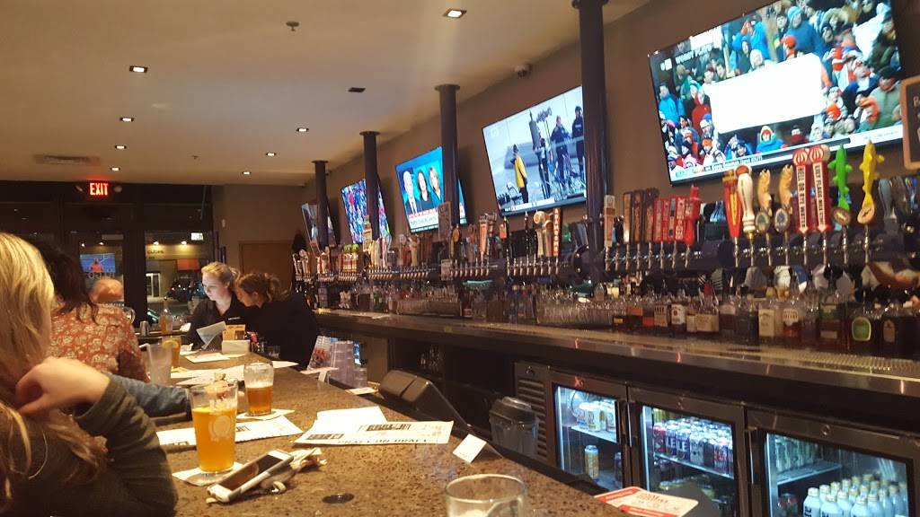 Taco Mac | restaurant | 423 Market St, Chattanooga, TN 37402, USA | 4232678226 OR +1 423-267-8226