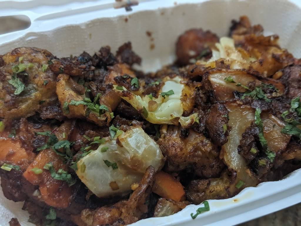 Chopsticks n Grill | restaurant | 50 Sky Harbour Dr unit 3, Brampton, ON L6Y 6G9, Canada | 9054527907 OR +1 905-452-7907