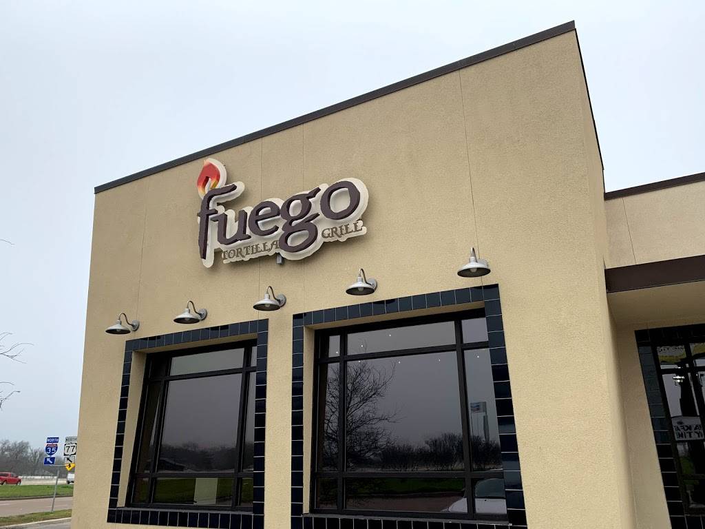Fuego Tortilla Grill | restaurant | 1524 N Interstate 35 Frontage Rd S, Waco, TX 76706, USA | 2542352740 OR +1 254-235-2740