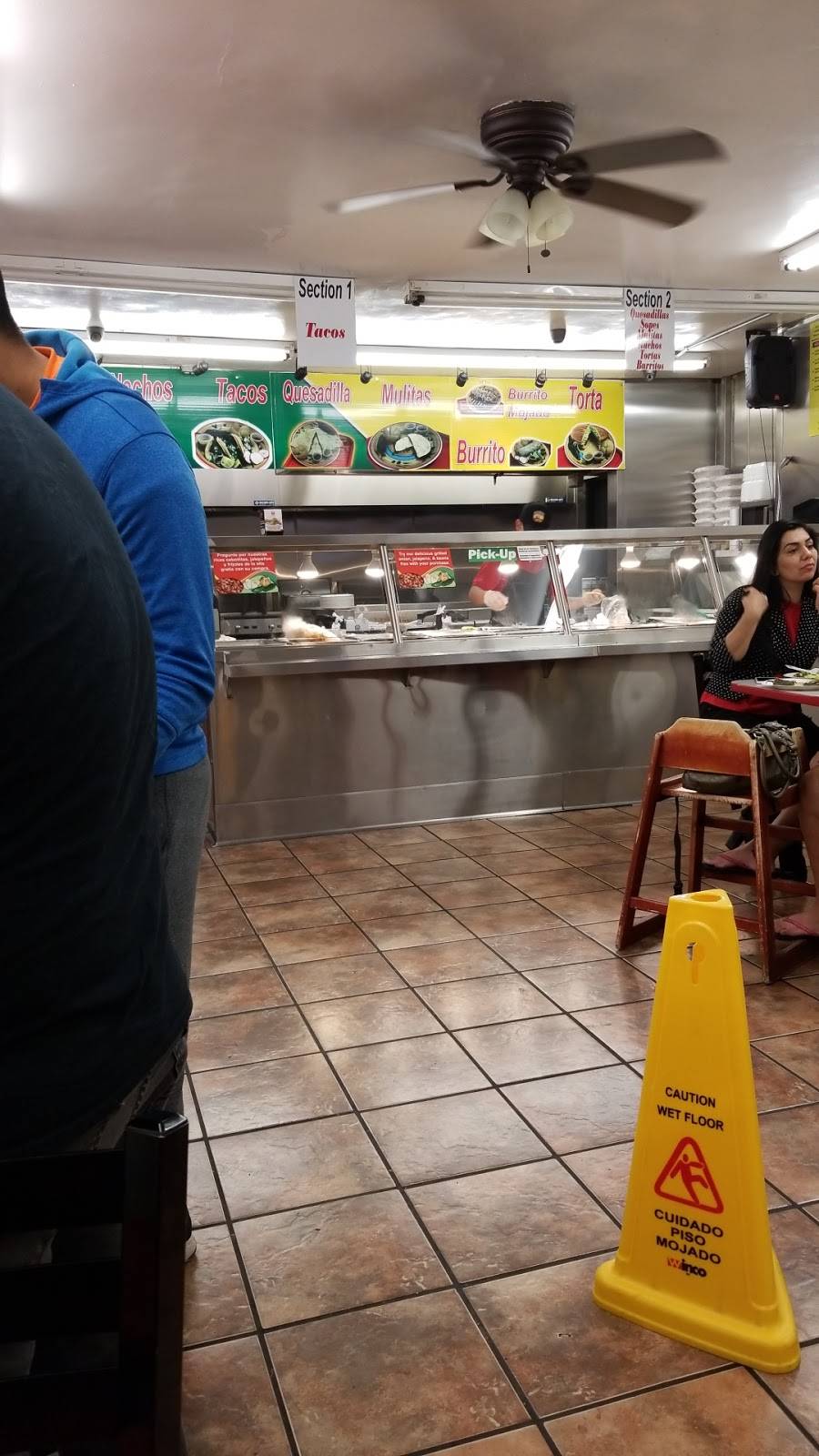 Tacos Super Gallito | restaurant | 1108 Pacific Coast Hwy, Wilmington, CA 90744, USA | 3108301564 OR +1 310-830-1564