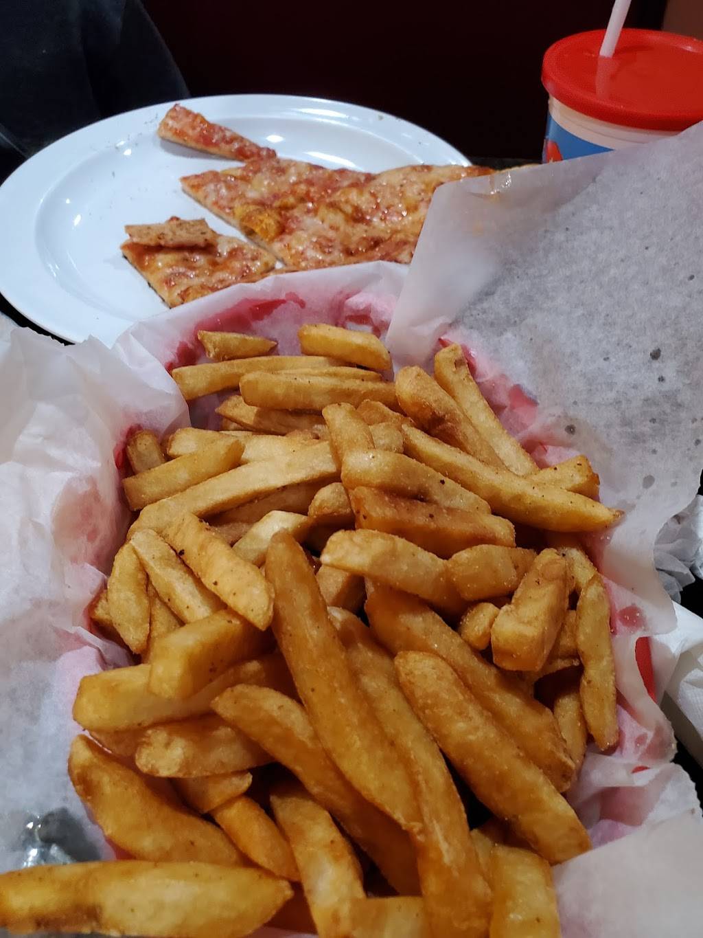 Palermo Pizza And Italian Restaurant | restaurant | 24929 Co Rd 42, Paisley, FL 32767, USA | 3527710012 OR +1 352-771-0012