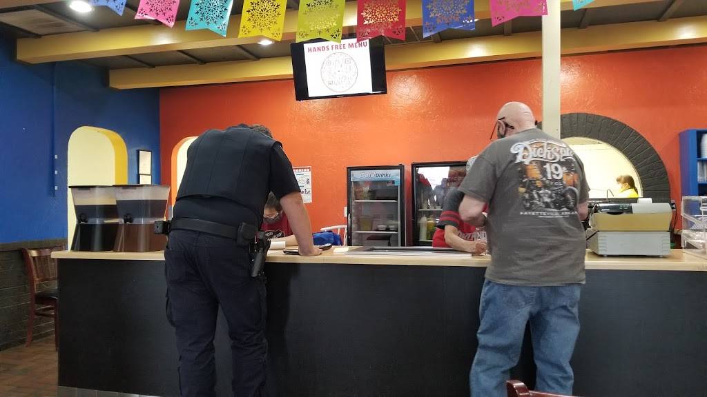 Gringo Girl Tamales and Southern Eatery | restaurant | 924 W Main St, Norman, OK 73069, USA | 4058572202 OR +1 405-857-2202