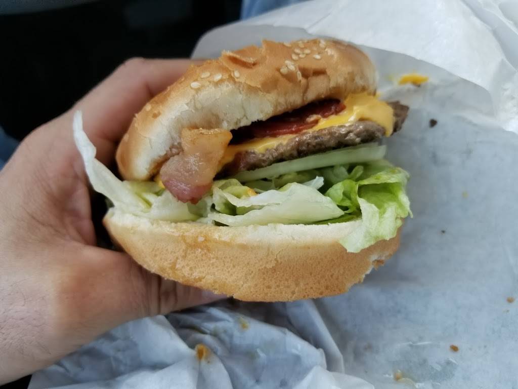 Jacks Classic Hamburgers | restaurant | 11375 Riverside Dr, West Toluca Lake, CA 91602, USA | 8187614599 OR +1 818-761-4599