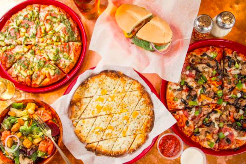 Village Host Pizza & Grill | restaurant | 819 Bay Ave, Capitola, CA 95010, USA | 8314648455 OR +1 831-464-8455