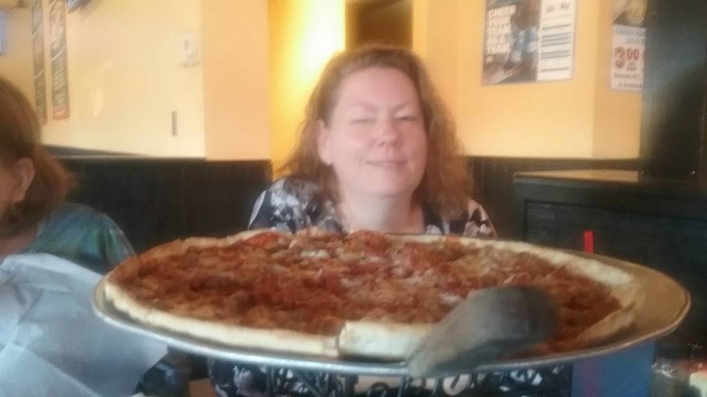 Hometown Pizza - Fern Creek | restaurant | 9601 Newbridge Rd Suite 1, Louisville, KY 40291, USA | 5024096276 OR +1 502-409-6276