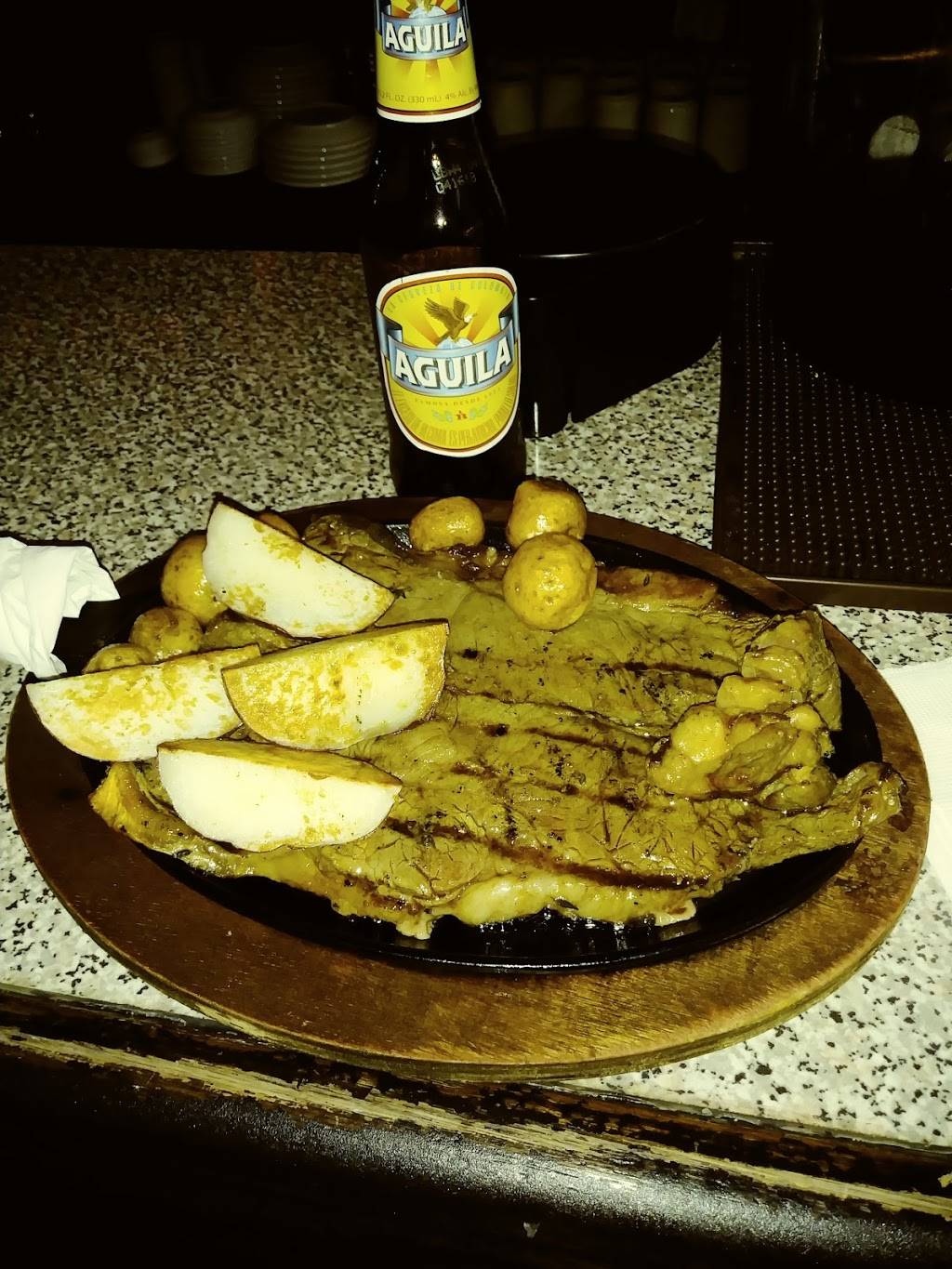 El Mordisco | restaurant | 85-14 Roosevelt Ave, Jackson Heights, NY 11372, USA | 3476124111 OR +1 347-612-4111