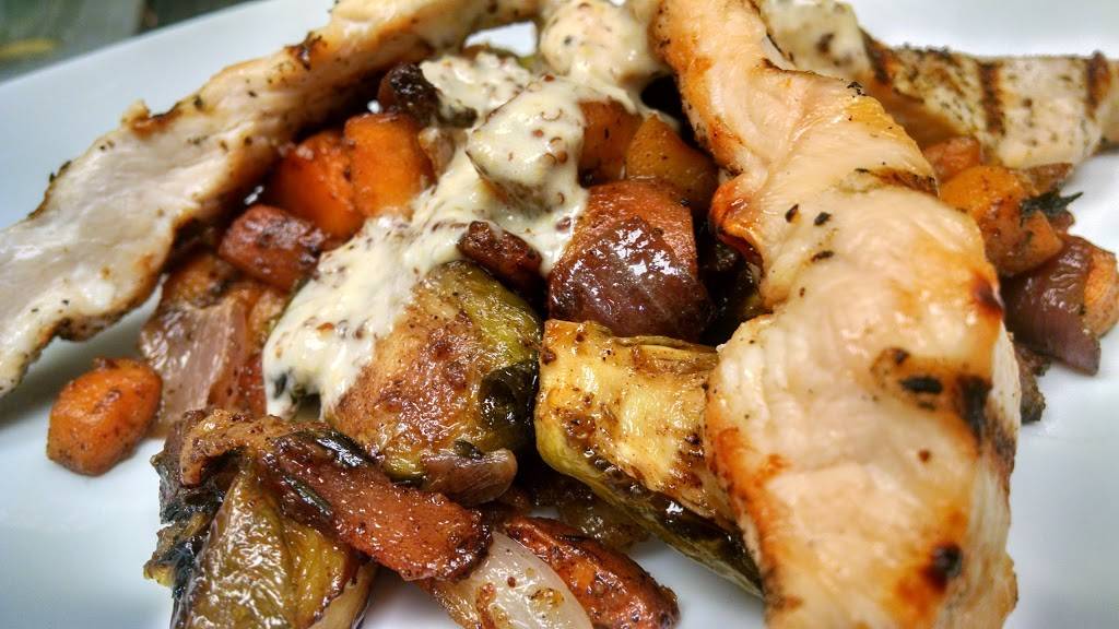 Bar 430 | restaurant | 430 N Main St, Oshkosh, WI 54901, USA | 9202301114 OR +1 920-230-1114