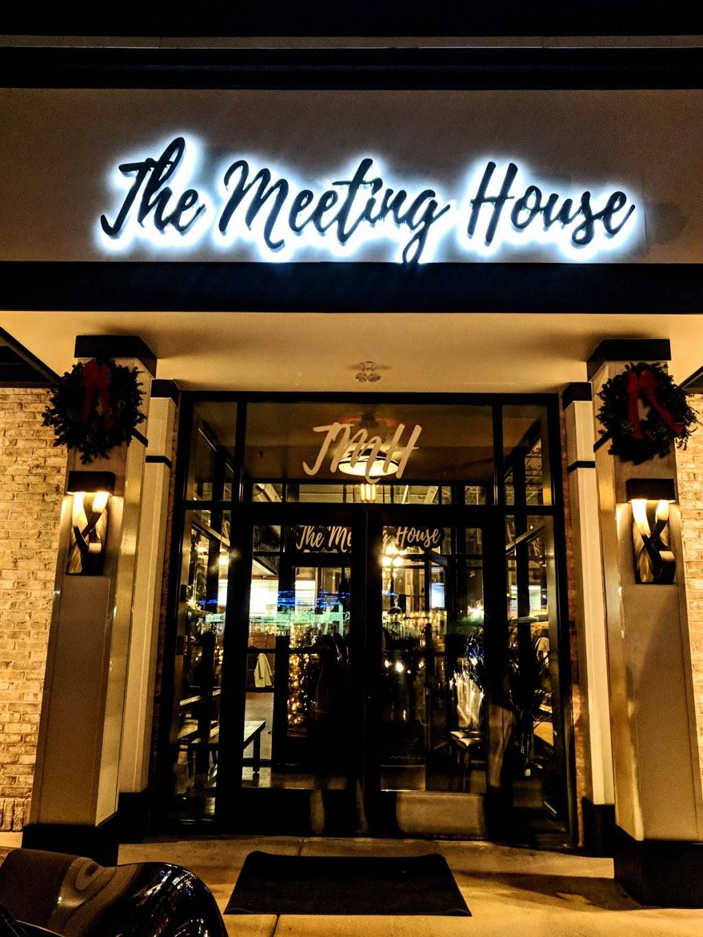 The Meeting House | restaurant | 827 Williams St, Longmeadow, MA 01106, USA | 4137543607 OR +1 413-754-3607