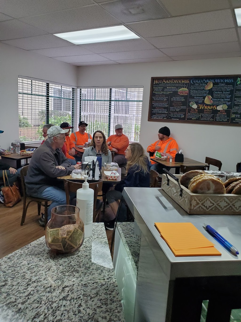 Lunch@1350 | restaurant | 1350 Arnold Dr, Martinez, CA 94553, USA | 9252934559 OR +1 925-293-4559