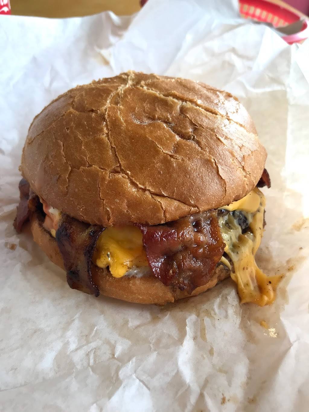 Herfys Burger | restaurant | 4802 Pacific Hwy E, Fife, WA 98424, USA | 2538965001 OR +1 253-896-5001