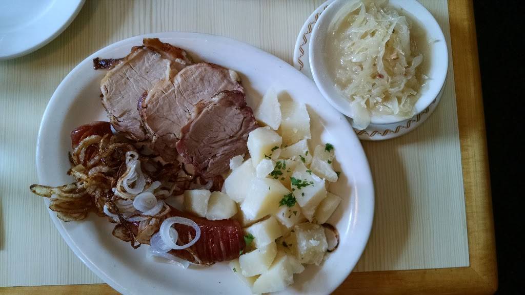 Riverside Restaurant | restaurant | 3422 S Harlem Ave, Riverside, IL 60546, USA | 7084420434 OR +1 708-442-0434