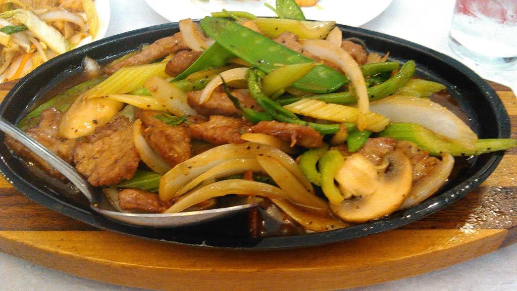 China King | restaurant | 5915 Calle Real # b, Goleta, CA 93117, USA | 8059671838 OR +1 805-967-1838